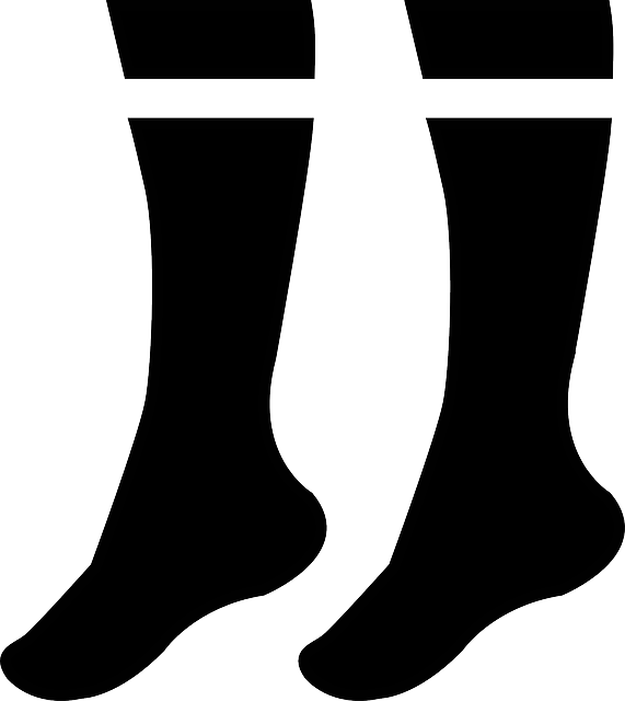 Feet - Pictogram Socks (571x640)