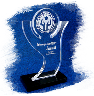 Cutting & Engraving - Trophy (386x328)