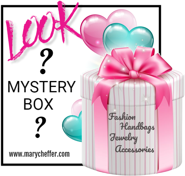 White Pink Gift Box (675x641)