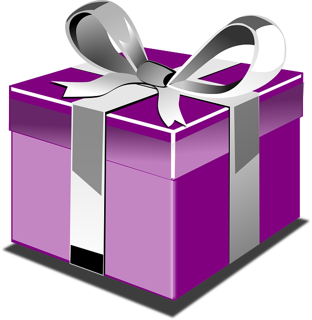 Present Box (701x720)