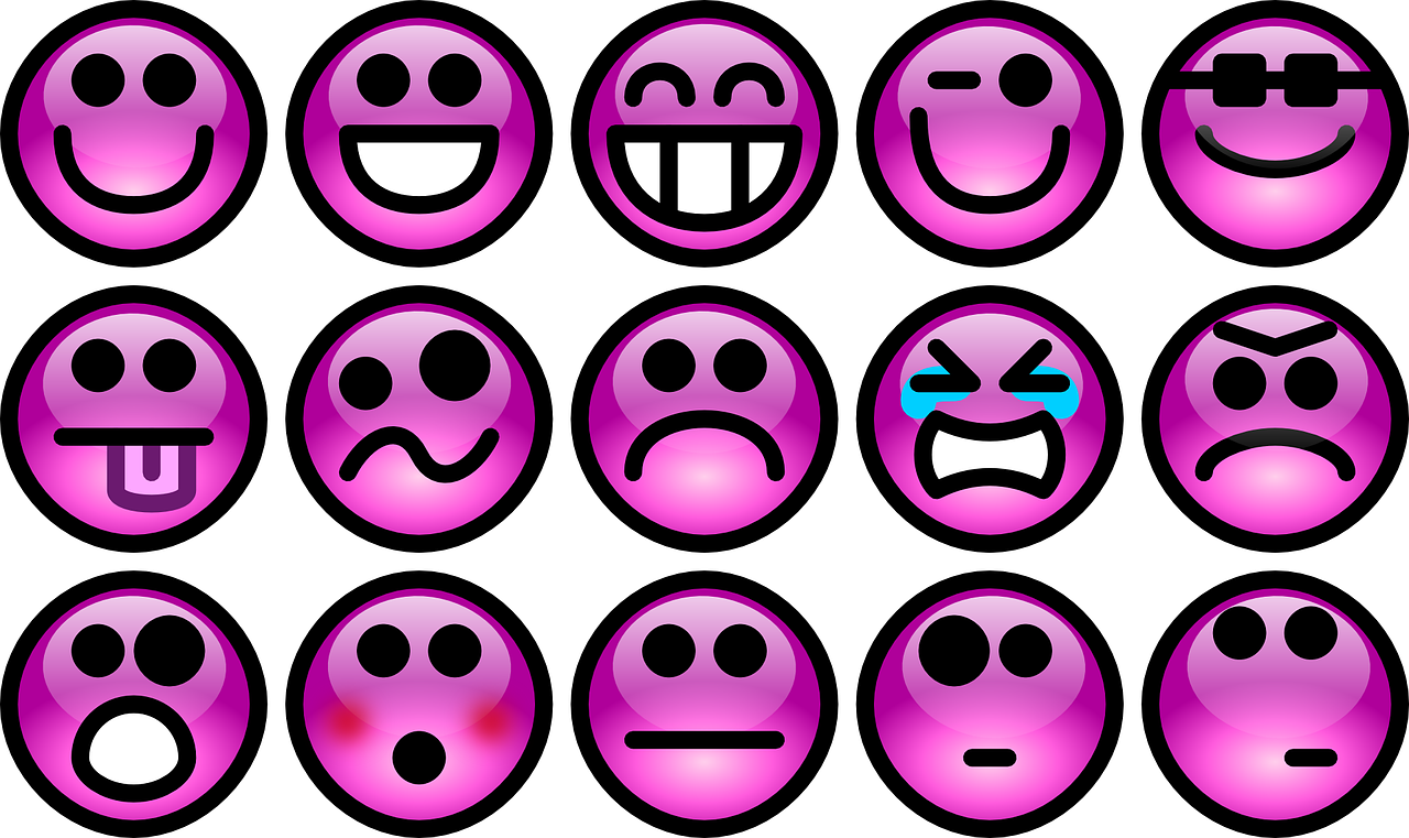 Sentimental Analysis Kaggle Tutorial - Smiley Face Clip Art (1280x761)
