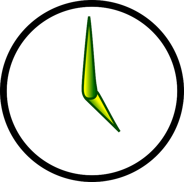 Clock (640x634)