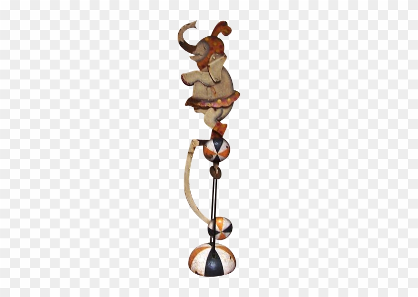 Vintage Circus Elephant On Ball - Vintage Circus Elephant On Ball #197948