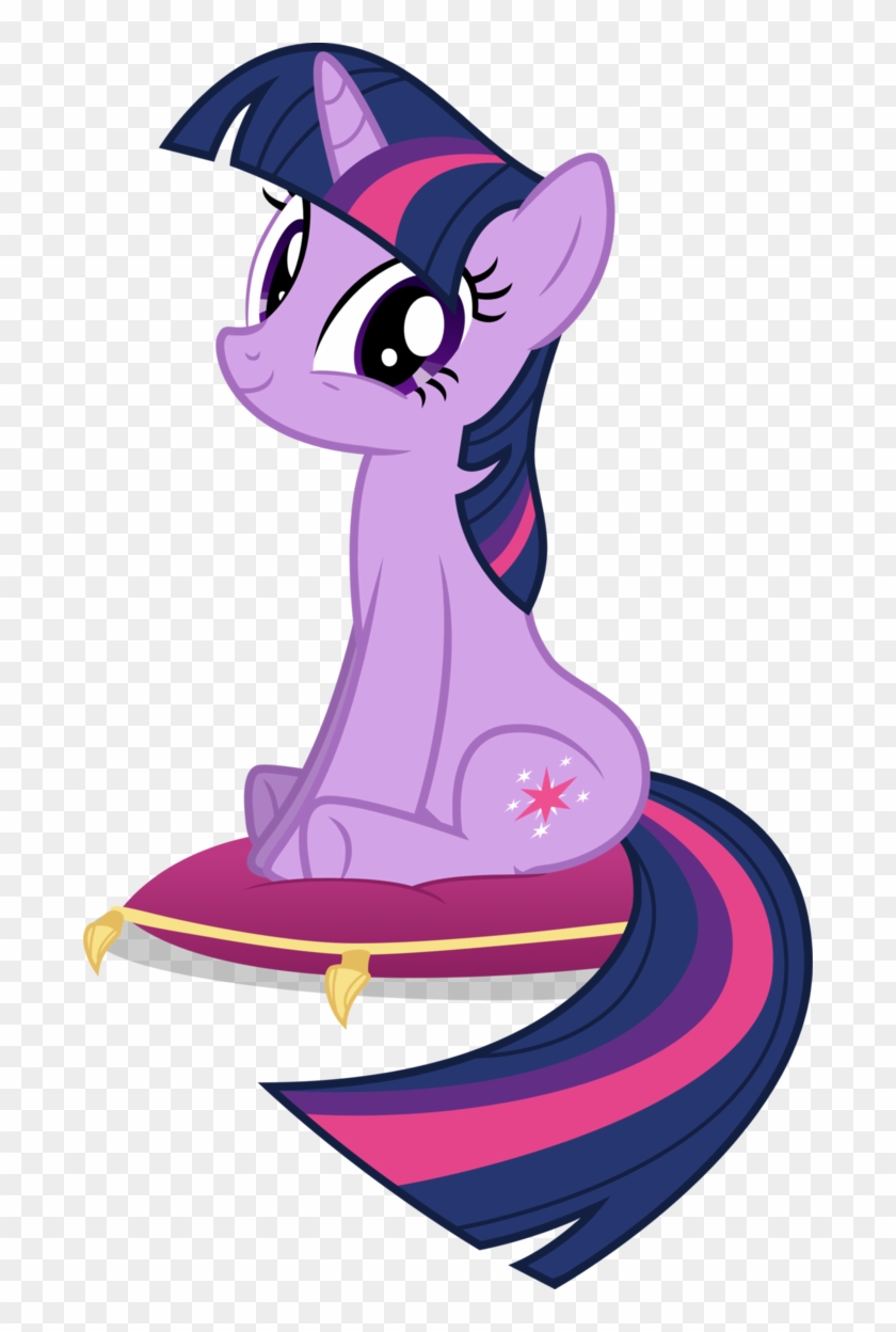 Twilight Sparkle Sitting On A Cushion By Tomfraggle - Poney My Little Pony #392702